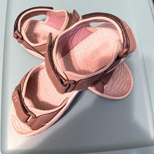 Women sandals Fall sale 🍁